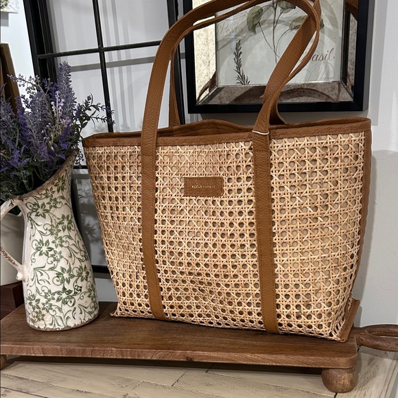 Neely & Chloe Handbags - Woven Rattan Tote with Brown Trim - Casual Everyday Carry